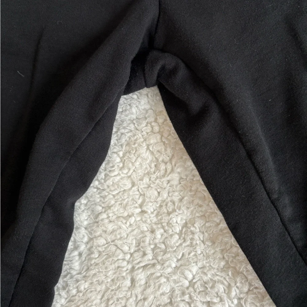 Banana Republic Jogger Pants - Picture 6 of 10